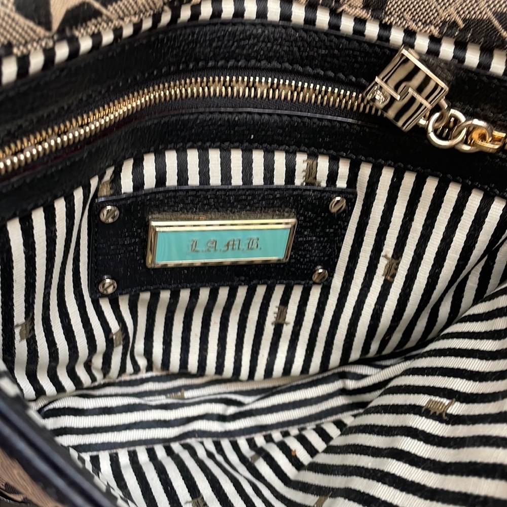 L.A.M.B. Shoulder bag - Picture 12 of 17